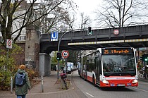 Marcel Bulawa (GRÜNE) am Ostende des Bahnsteigs des Marcel Bulawa (GRÜNE) am Ostende des Bahnsteigs des