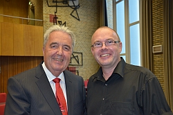 Bezirksamtsleiter Harald Rösler (links) und der GAL-Fraktionsvorsitzende Michael Werner-Boelz (GAL-Fraktion HH-Nord/Reiffert)