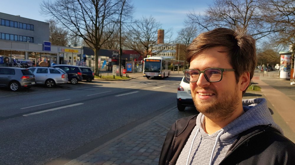 Timo B. Kranz an der Borsteler Chaussee Timo B. Kranz an der Borsteler Chaussee