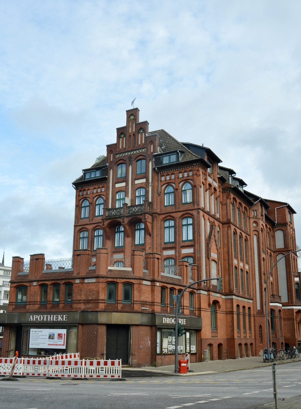 Historisches Wohn- und Geschäftshaus an der Güntherstraße von 1889 Historisches Wohn- und Geschäftshaus an der Güntherstraße von 1889