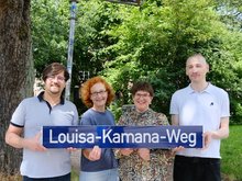 Foto (v.l.n.r.): Rachid Messaoudi (DIE LINKE), Karin Ros (SPD), Nadja Grichisch (Die GRÜNEN), und Robert Bläsing (FDP) am Woermannsweg (Reiffert/GRÜNE Fraktion Nord)